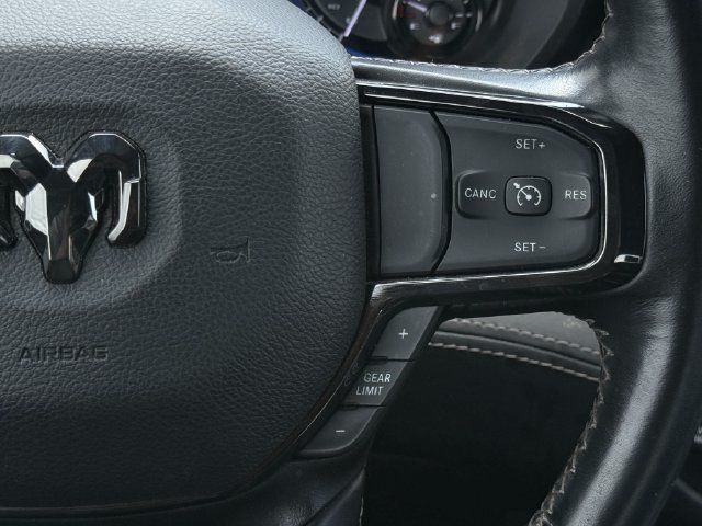 Used 2022 RAM 1500 Limited AWD/4WD image 15