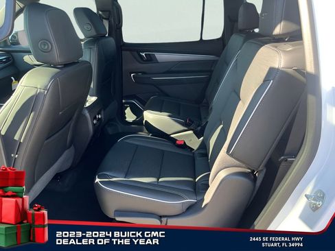 New 2025 Buick Enclave Sport Touring w/ Super Cruise Package image 11