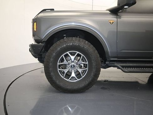 Used 2022 Ford Bronco Badlands AWD/4WD image 9