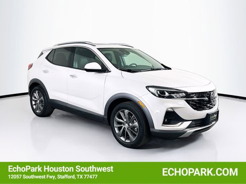 Used 2023 Buick Encore GX Essence w/ Experience Buick Package image 1