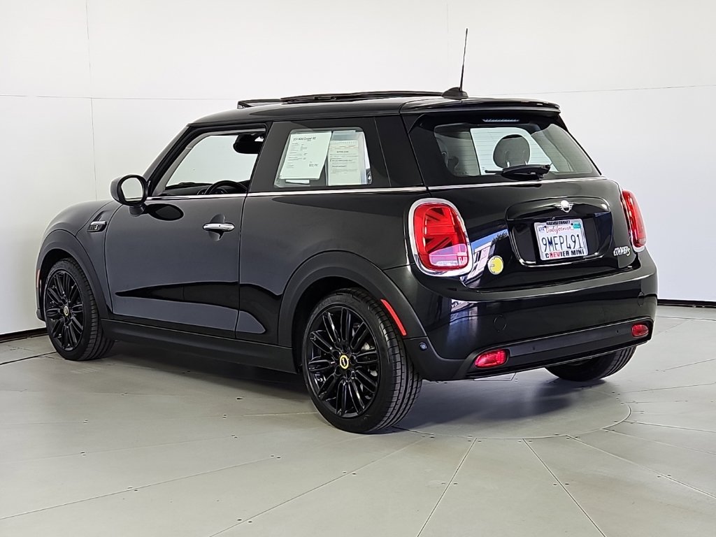Used 2024 MINI Cooper SE FWD image 9