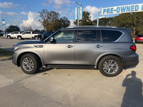 Used 2020 INFINITI QX80 Luxe w/ Proassist Package image 3