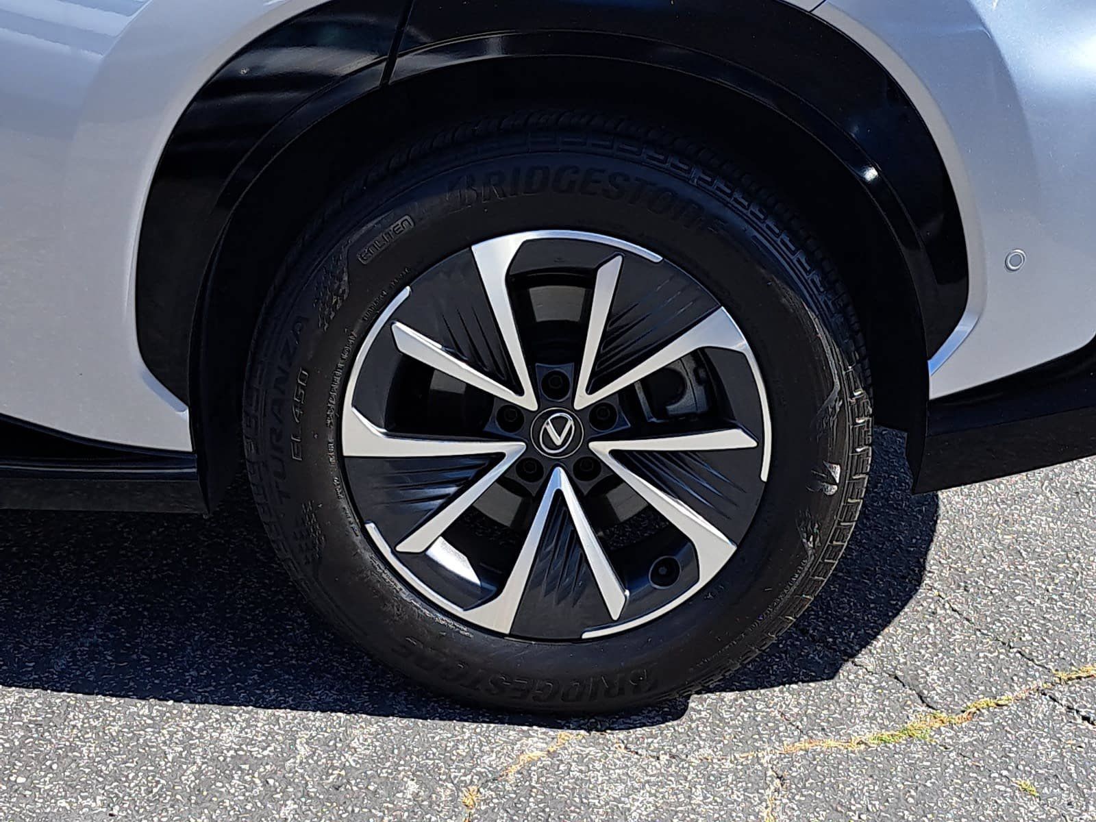 Used 2023 Lexus RZ 450e Premium w/ Technology Package AWD/4WD image 37