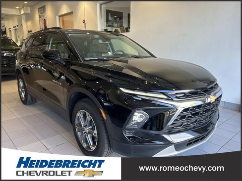 Used 2023 Chevrolet Blazer LT w/ Convenience Package AWD/4WD image 1