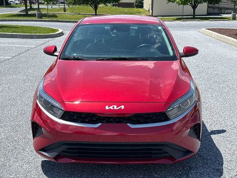 Used 2024 Kia Forte LXS FWD image 2