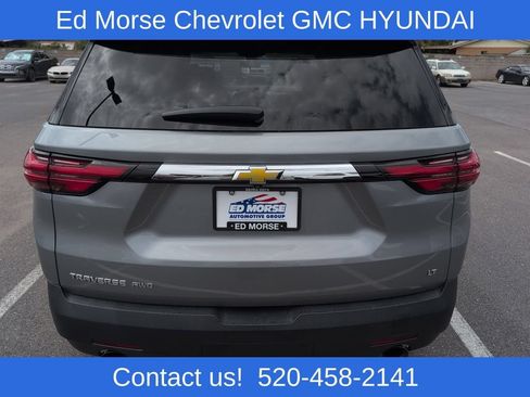 Used 2023 Chevrolet Traverse LT w/ LPO, Cargo Package AWD/4WD image 4