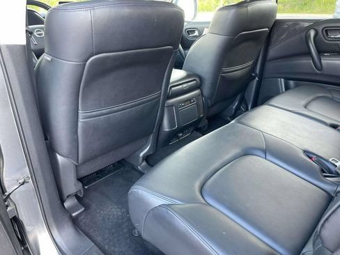 Used 2024 Nissan Armada SV AWD/4WD image 19