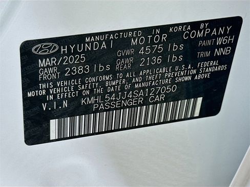 New 2025 Hyundai Sonata Limited image 21