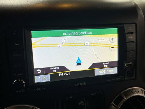 Used 2017 Jeep Wrangler Unlimited Sahara w/ Connectivity Group image 14