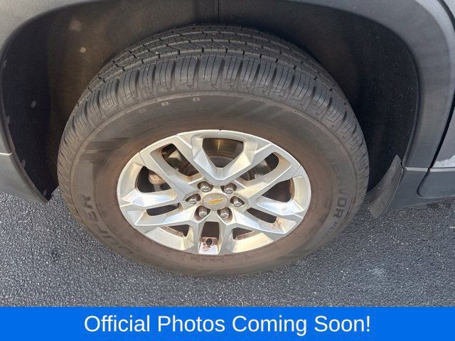 Used 2020 Chevrolet Traverse LT FWD image 4
