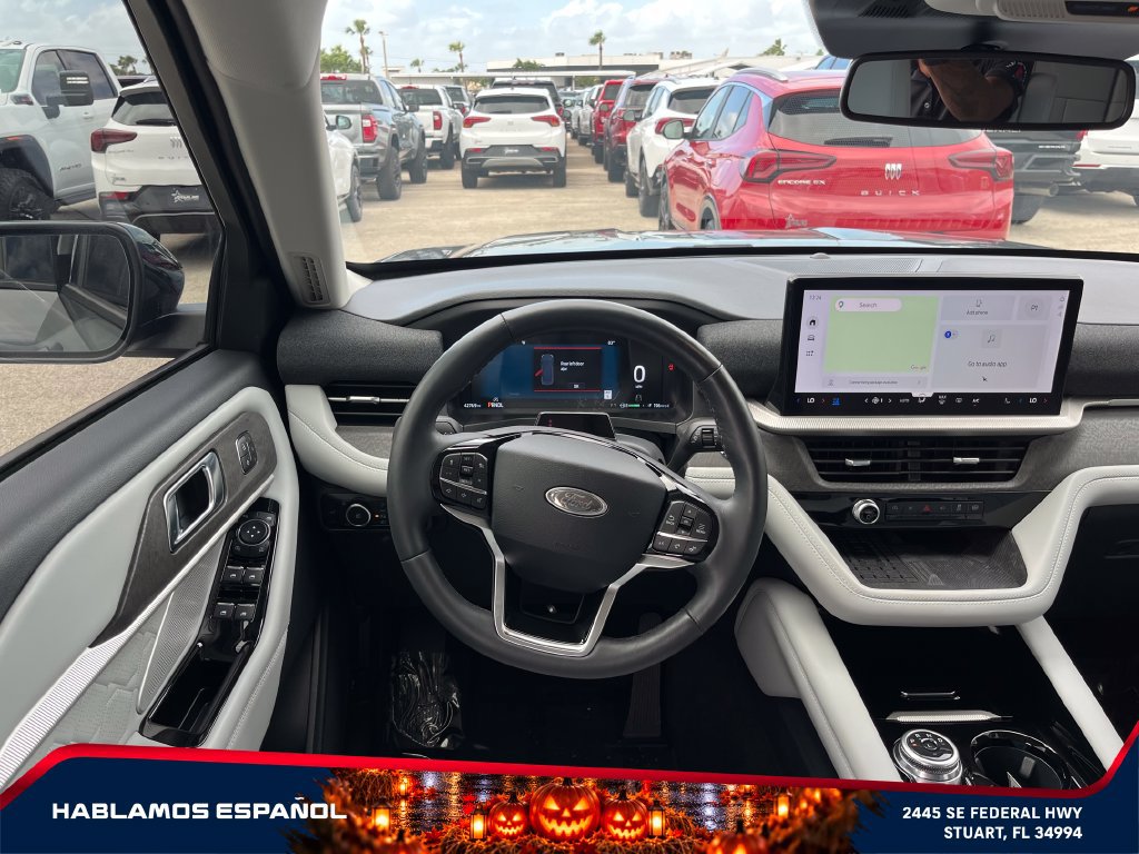 Used 2025 Ford Explorer Platinum w/ Ultimate Package AWD/4WD image 13