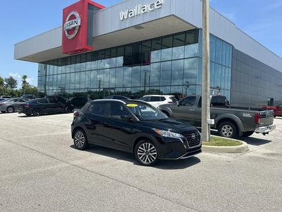 Used 2023 Nissan Kicks SV