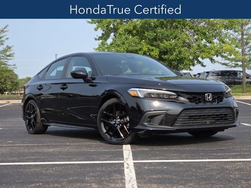 Used 2023 Honda Civic Sport image 3