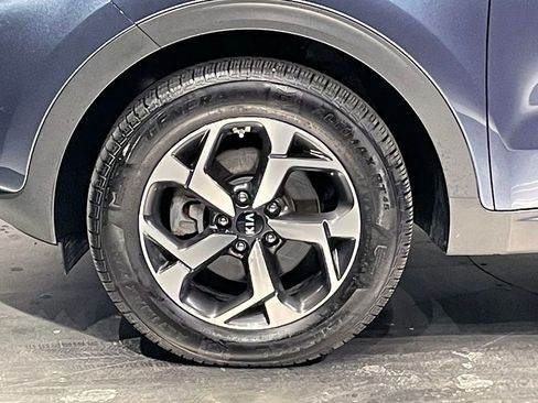 Used 2020 Kia Sportage LX image 35