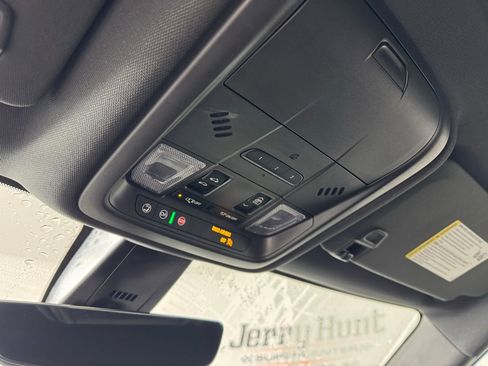 Used 2024 Chevrolet Blazer RS w/ Driver Confidence II Package image 26