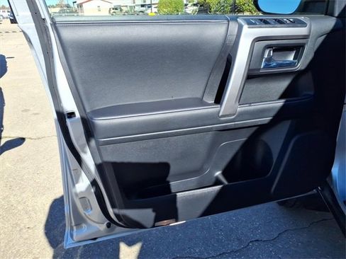 Used 2024 Toyota 4Runner SR5 image 19