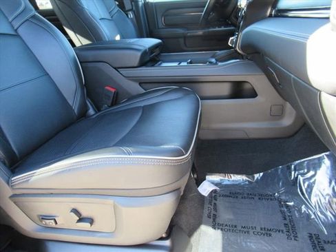 Certified 2024 RAM 2500 Limited image 12