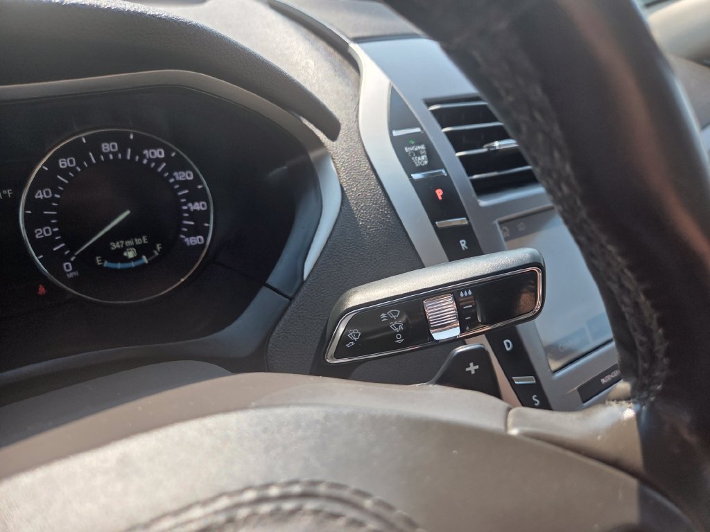 Used 2020 Lincoln MKZ AWD w/ Convenience Package image 22