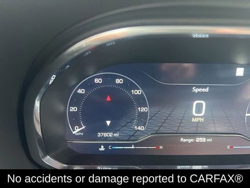 Used 2022 GMC Yukon XL AT4 w/ Max Trailering Package image 3