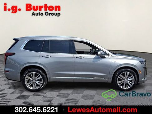 Certified 2024 Cadillac XT6 Premium Luxury AWD/4WD image 7