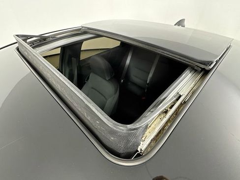 Used 2024 Chevrolet Malibu LT image 14