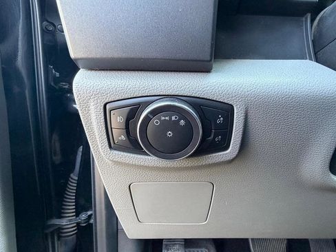 Used 2016 Ford F150 XLT image 28