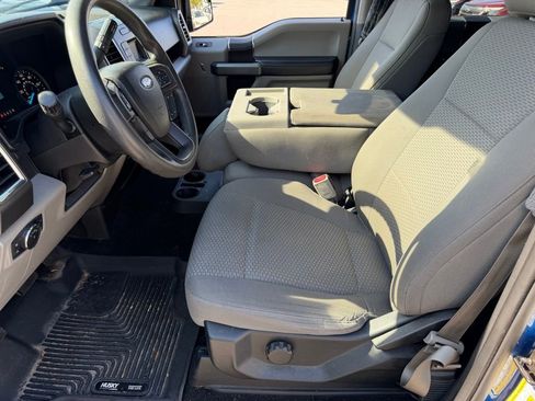 Used 2017 Ford F150 XLT AWD/4WD image 22