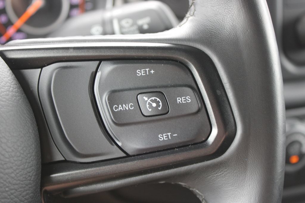Used 2019 Jeep Wrangler Unlimited Sport S AWD/4WD image 36