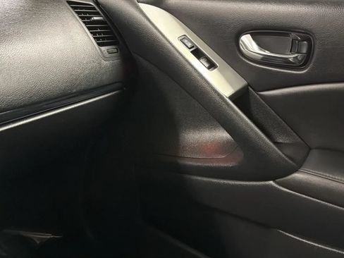 Used 2012 Nissan Murano SL AWD/4WD image 16