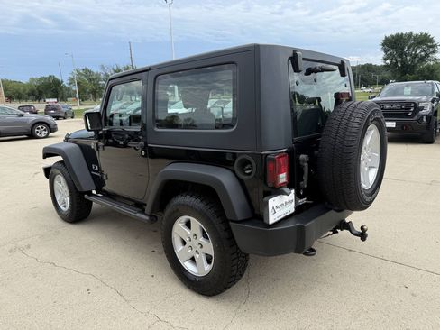 Used 2009 Jeep Wrangler X AWD/4WD image 3
