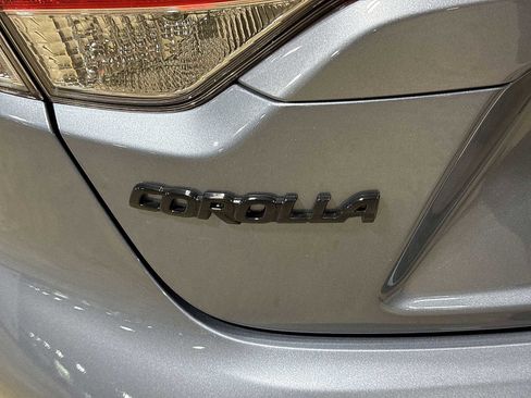 Used 2023 Toyota Corolla LE FWD image 24