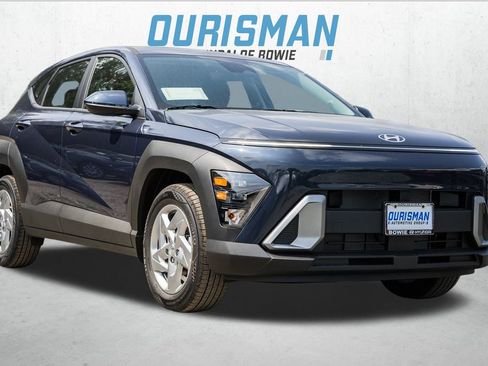 New 2026 Hyundai Kona SE image 1