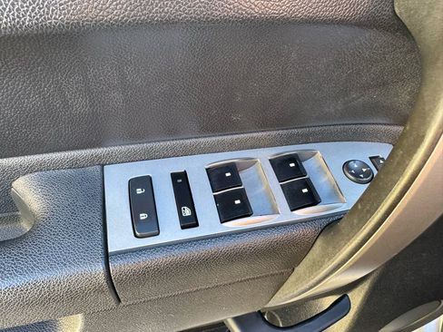 Used 2011 GMC Sierra 1500 SL image 12
