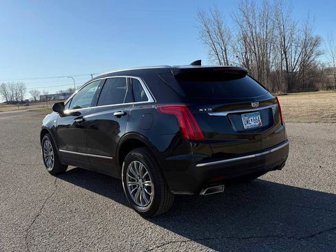 Used 2017 Cadillac XT5 Luxury image 4