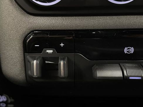 Used 2024 RAM 3500 Tradesman image 25