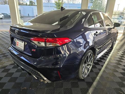 Used 2022 Toyota Corolla SE image 3