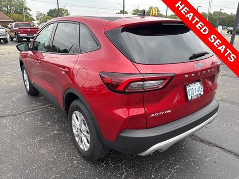 Used 2025 Ford Escape Active w/ Cold Weather Package image 3