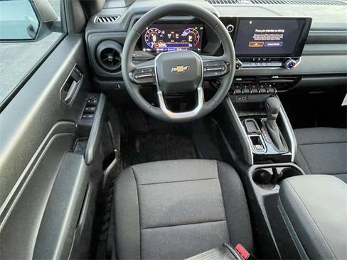 New 2026 Chevrolet Colorado W/T image 11