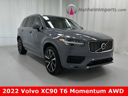Used 2022 Volvo XC90 T6 Momentum w/ Climate Package