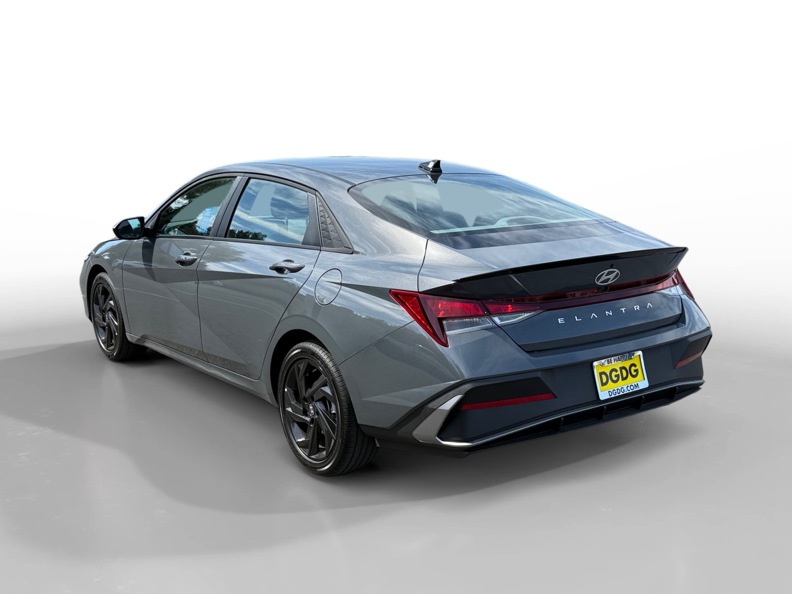 Certified 2026 Hyundai Elantra Sport FWD image 3