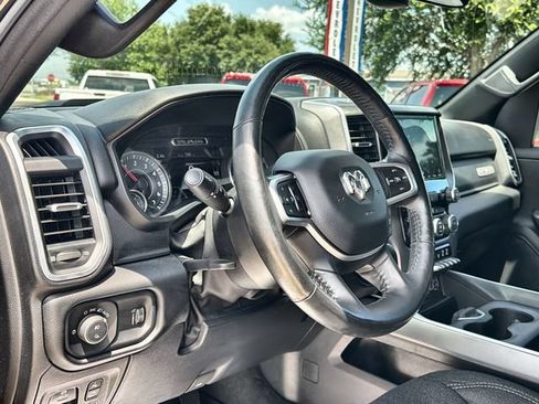 Used 2021 RAM 1500 Lone Star AWD/4WD image 10