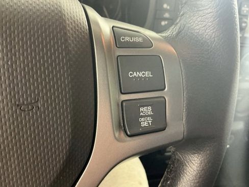 Used 2014 Honda Ridgeline SE image 28