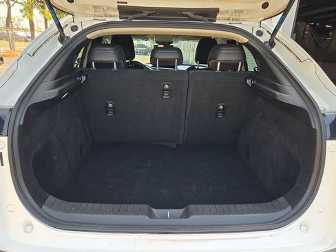 Used 2020 MAZDA CX-30 FWD w/ Preferred Package image 27