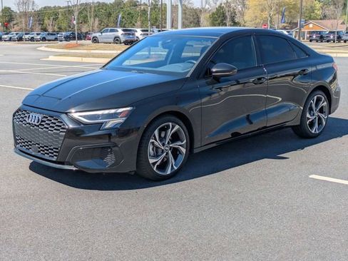 Used 2022 Audi A3 2.0T Premium Plus w/ Premium Plus Package FWD image 8