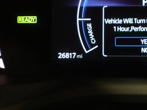 Used 2025 Toyota Camry LE image 38