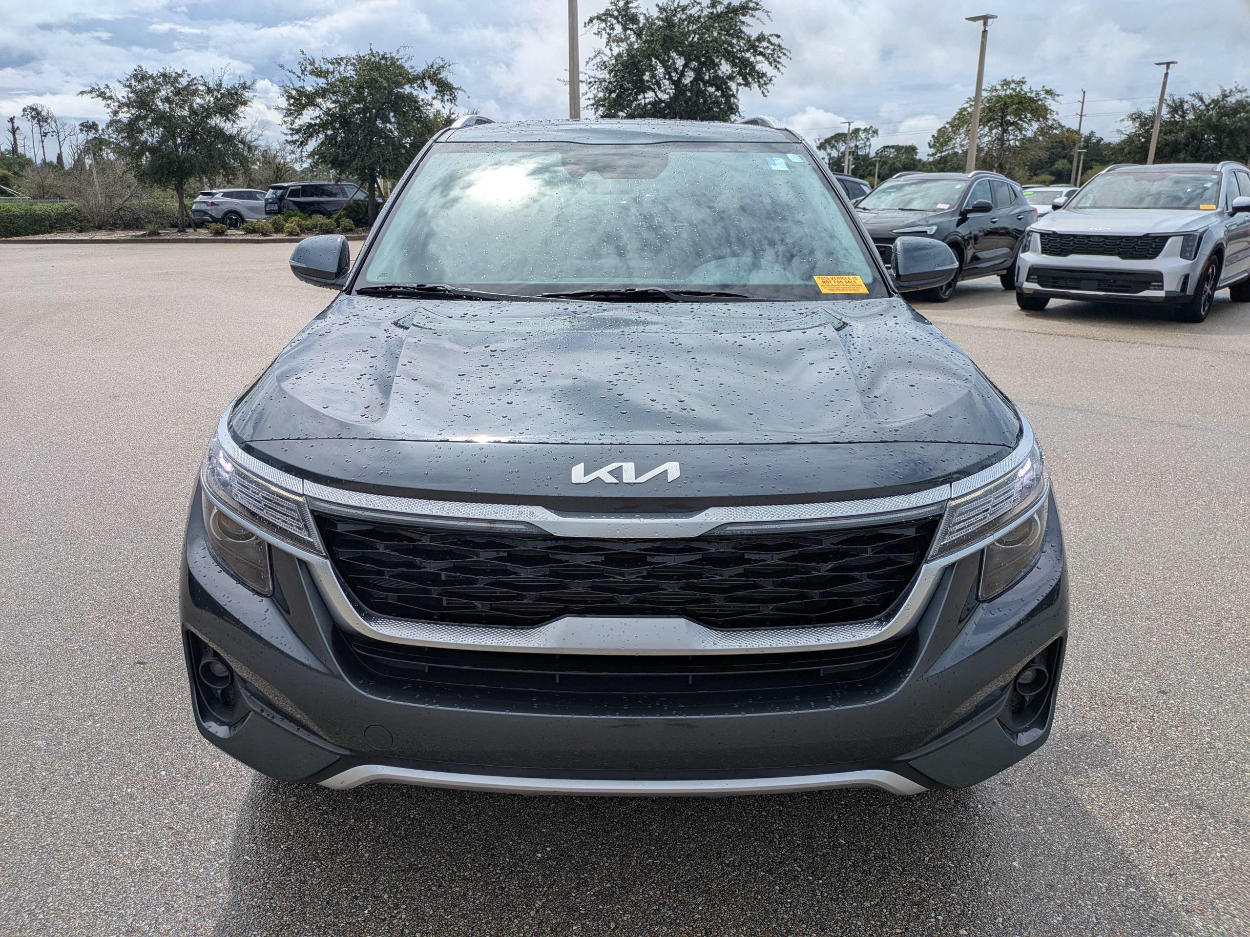 Certified 2023 Kia Seltos S w/ Navigation Package AWD/4WD image 9