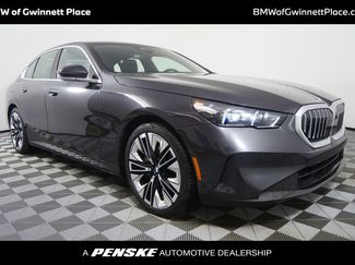 Certified 2025 BMW 540i xDrive video 1