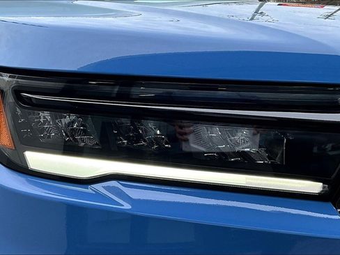 Used 2024 Honda Pilot TrailSport image 34