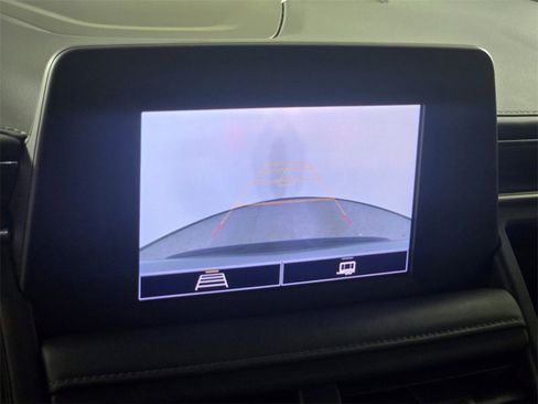 Used 2022 Chevrolet Tahoe LS w/ Driver Alert Package image 32