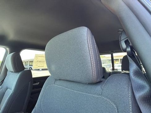 New 2026 RAM 1500 Express AWD/4WD image 22